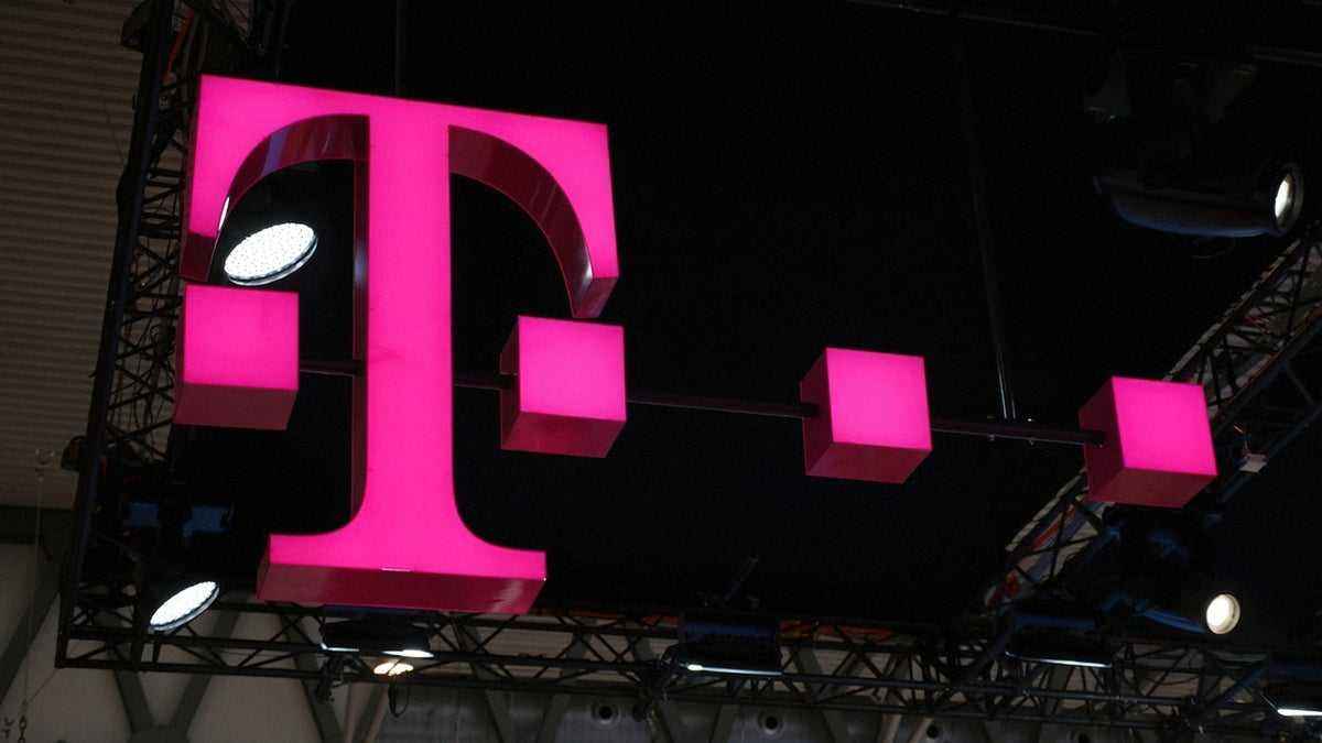 Deutsche telekom et t-mobile : une fusion historique à l'horizon ?