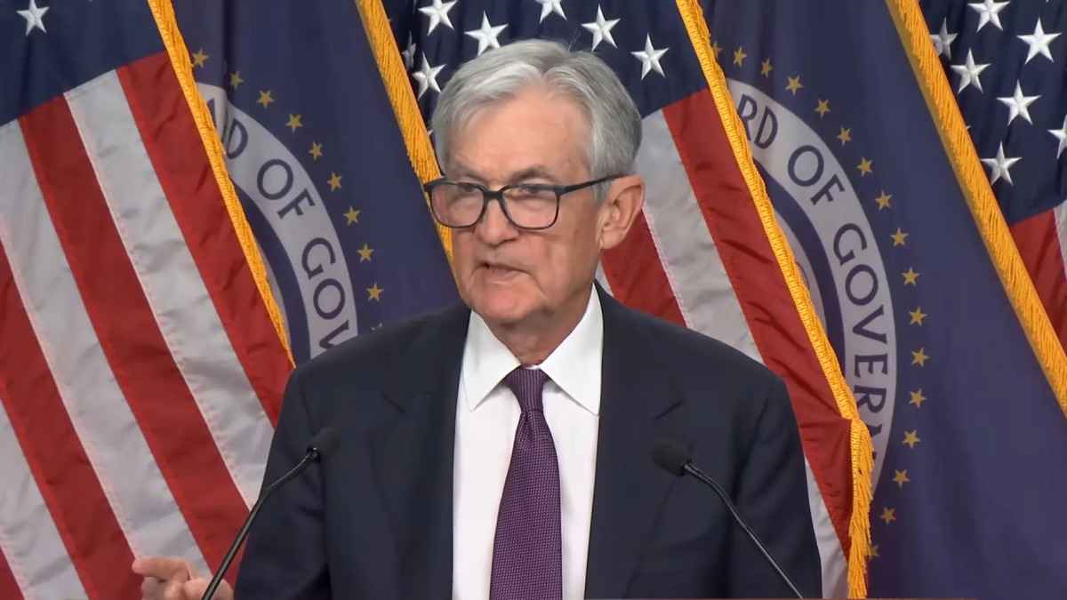 Powell : la fed face à l'incertitude, l'inflation persiste