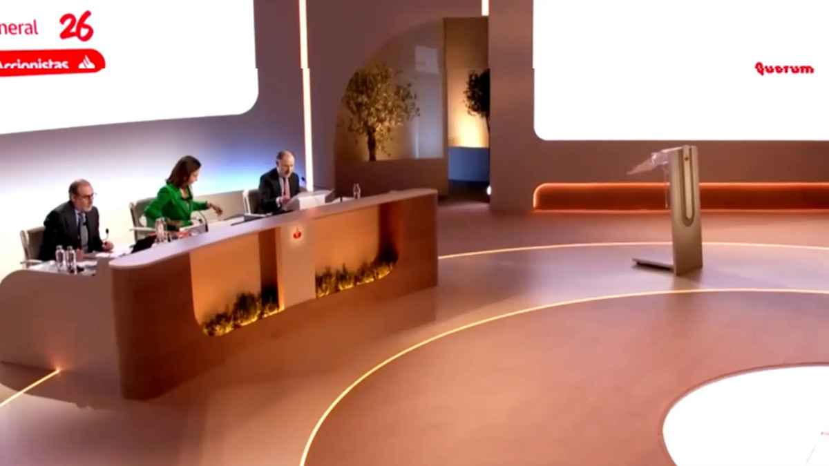 Santander mise sur l'ia : 1 milliard d'euros de chiffre d'affaires à l'horizon 2028